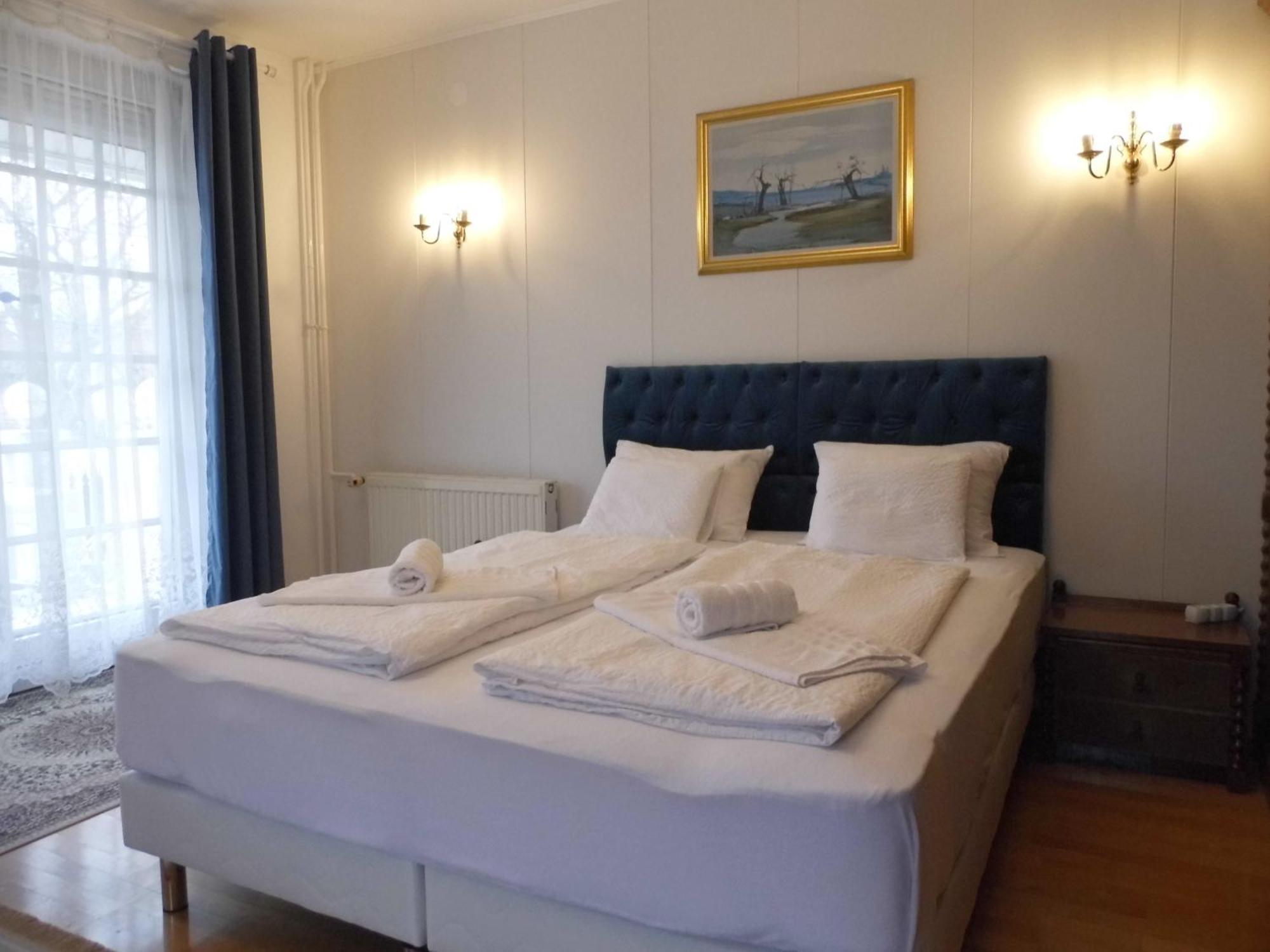 Millennium Villa Keszthely Room photo